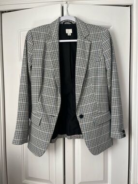 Plaid 2-Piece Suit